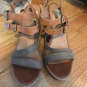 Camel Wedged Heels